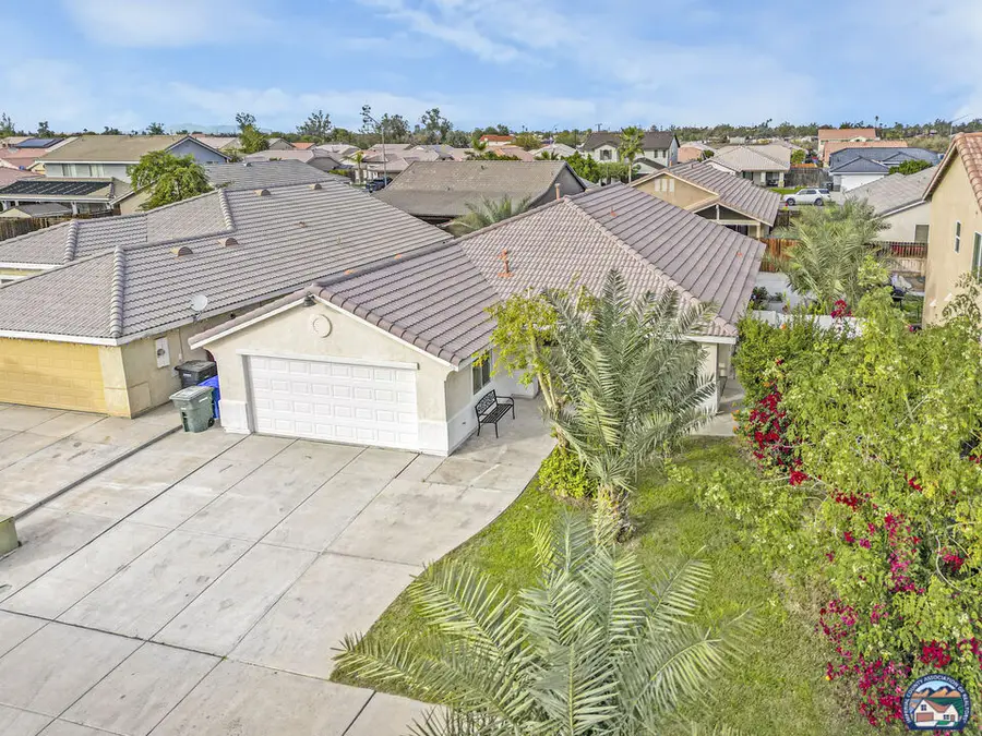 306   Jackrabbit Dr, El Centro, CA 92243 - Image #3