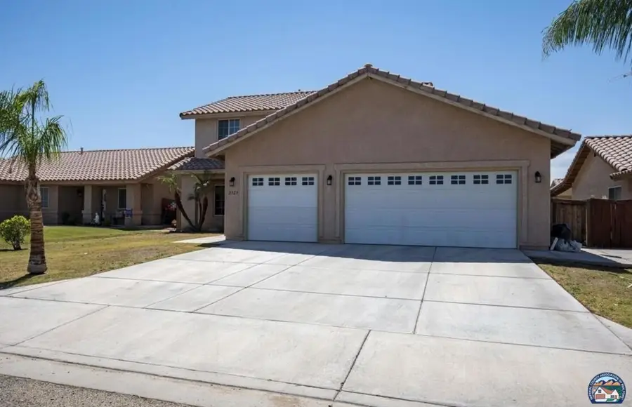 2323   Victoria Ct, Imperial, CA 92251 - Image #3