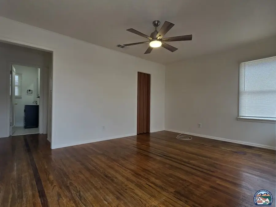 1018 W Commercial Ave, El Centro, CA 92243 - Image #2