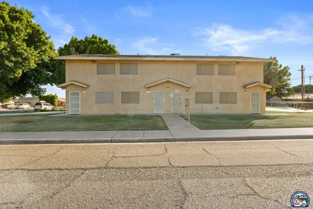 350  N 1st St, Brawley, CA 92227 - Image #1