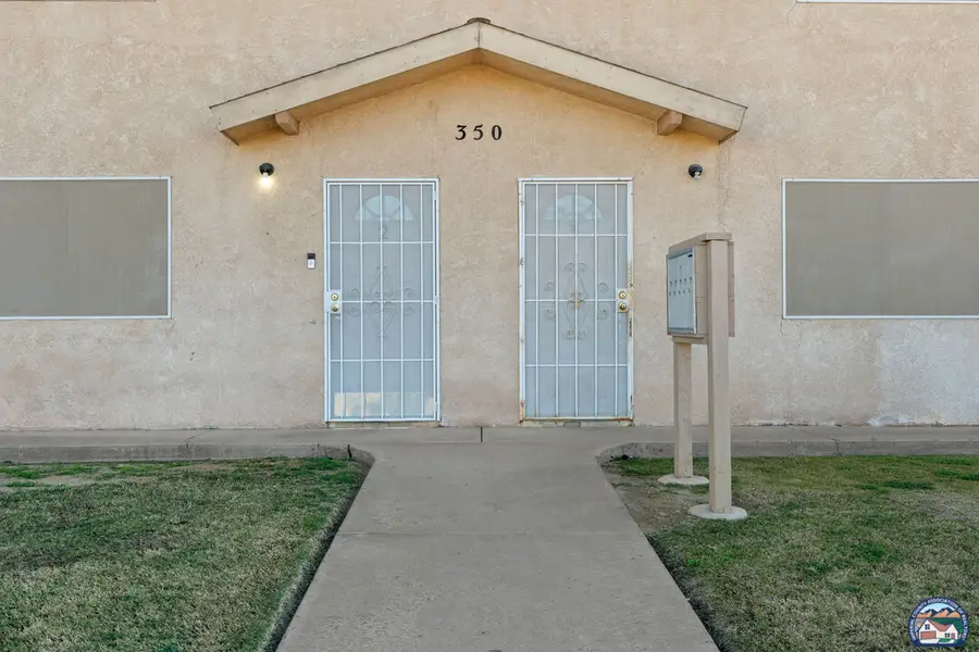 350  N 1st St, Brawley, CA 92227 - Image #2