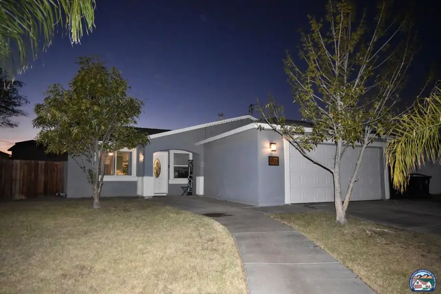 1023   Pine Ct, Brawley, CA 92227 - Image #2