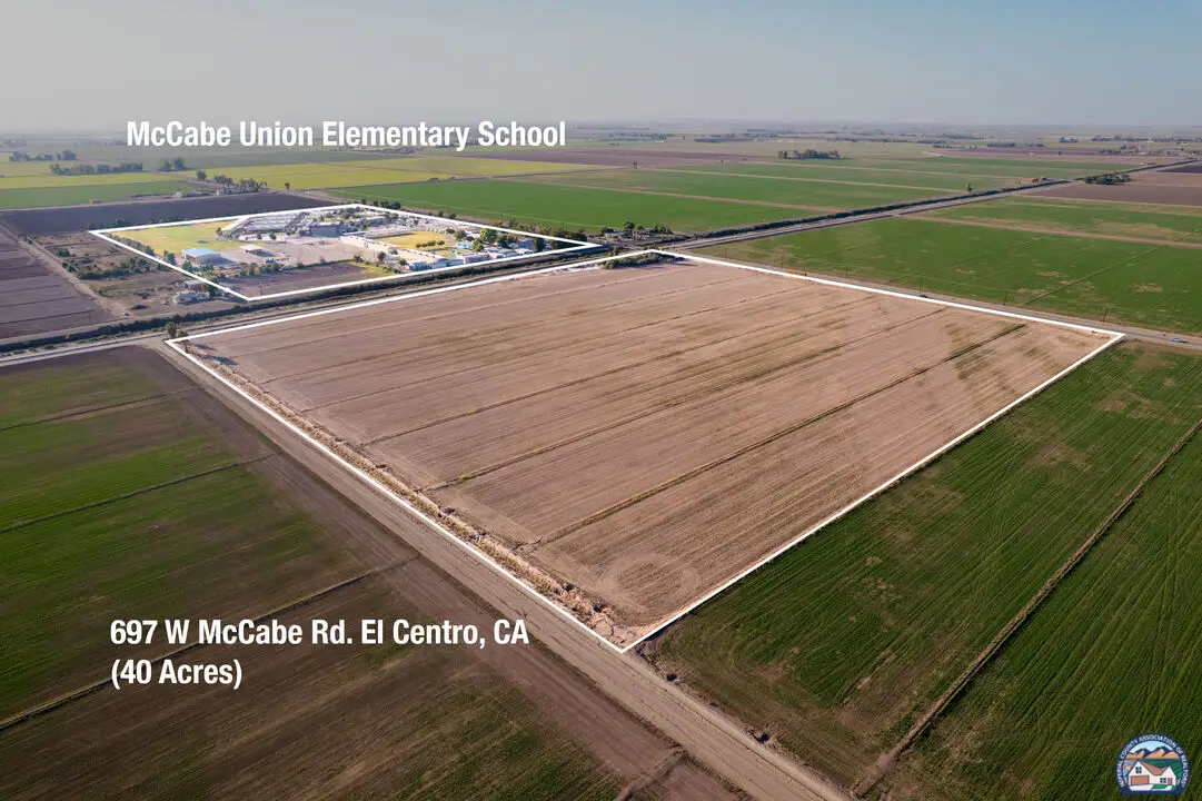 697 W Mccabe Rd, El Centro, CA 92243 - Image #1