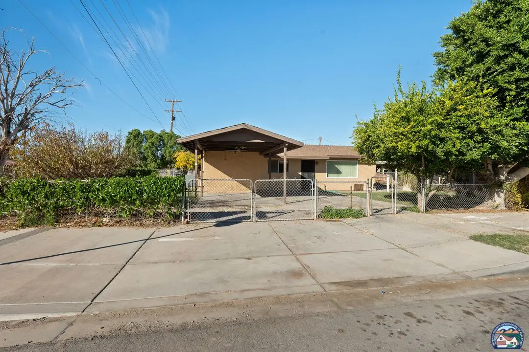 405 Grape Ave, Holtville, CA 92250 - Image #1