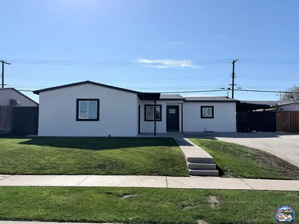 475 Southwind Dr, El Centro, CA 92243