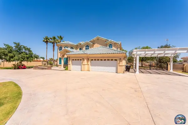 1849   Lotus Ave, El Centro, CA 92243