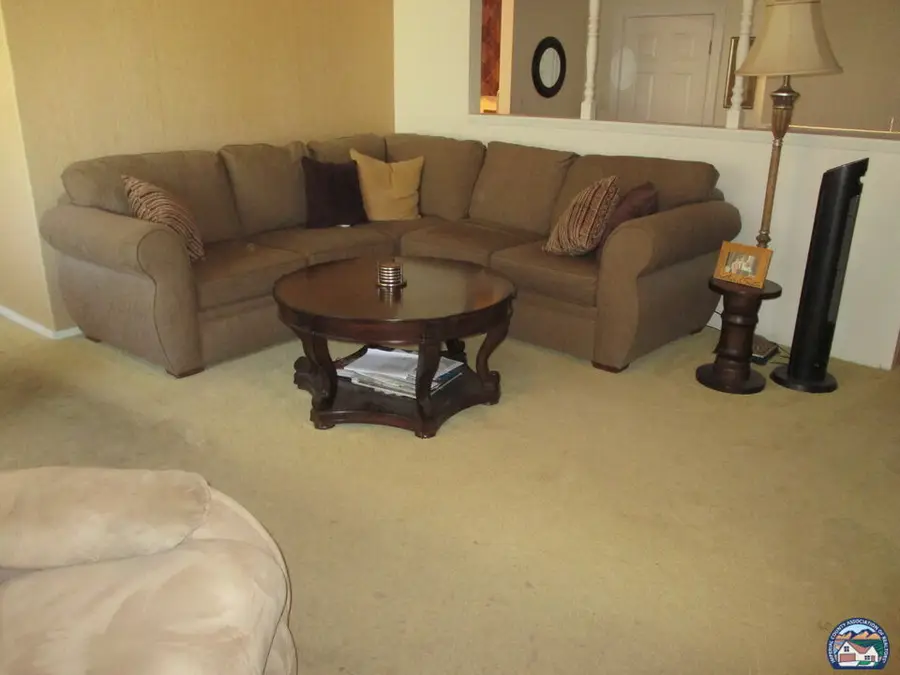 211  N G St, Imperial, CA 92251 - Image #2