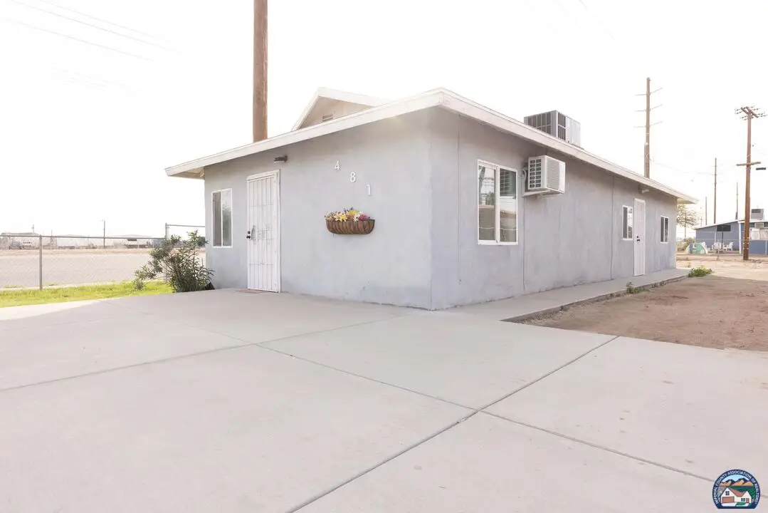 481 E State St, El Centro, CA 92243 - #1