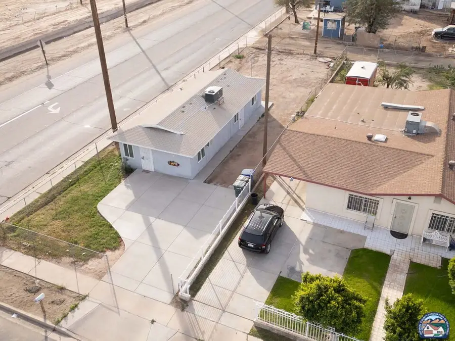 481 E State St, El Centro, CA 92243 - #3