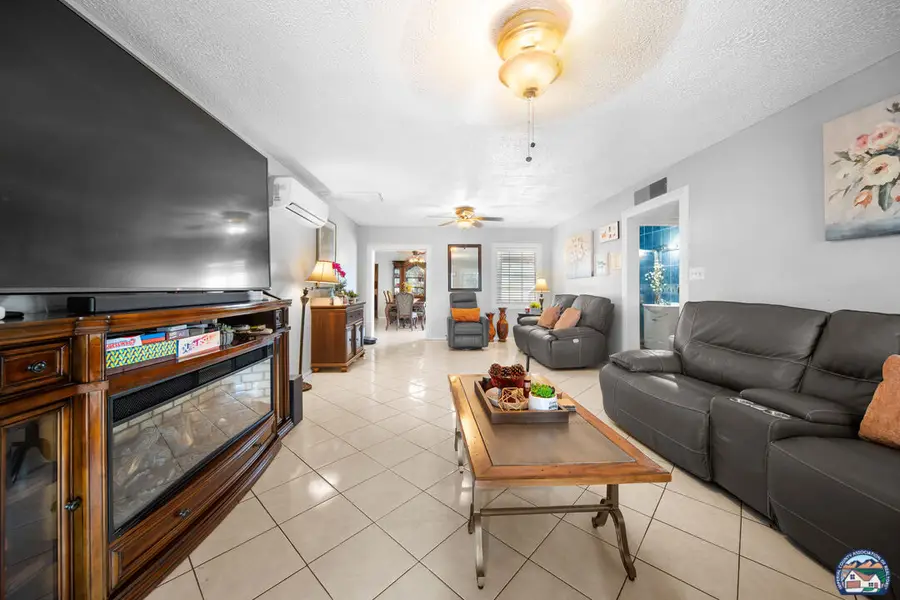 1500 W Hamilton Ave, El Centro, CA 92243 - #3