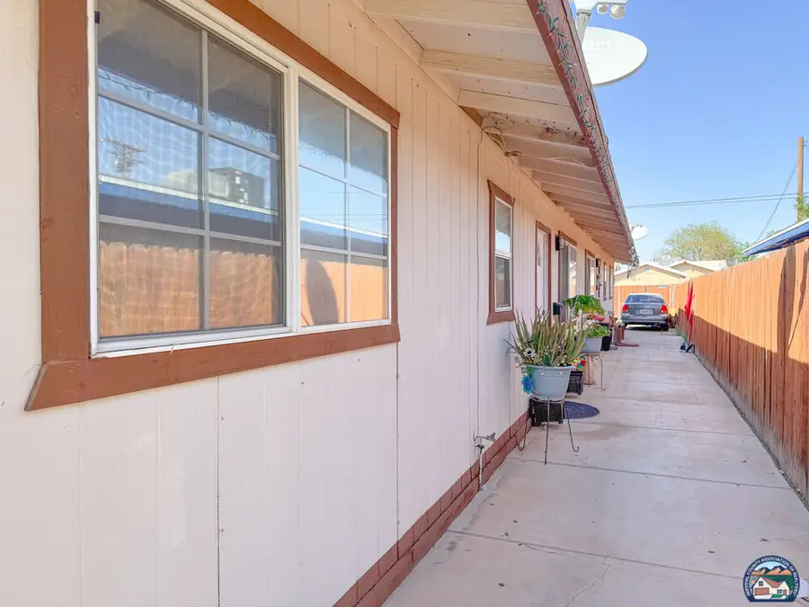 526   Vine St, El Centro, CA 92243 - #2