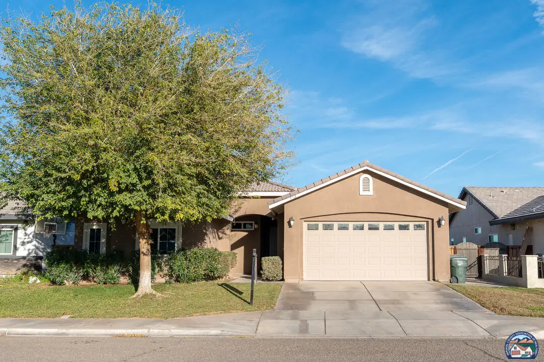 932 S 2nd St, Brawley, CA 92227 - #1
