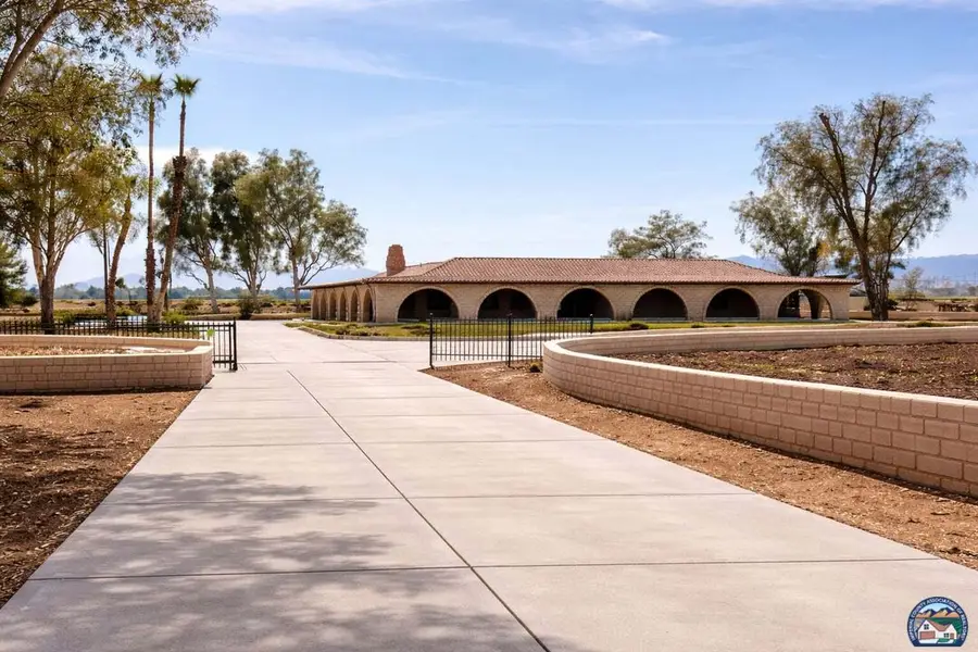 1905  W Wixom Rd, El Centro, CA 92243 - #2