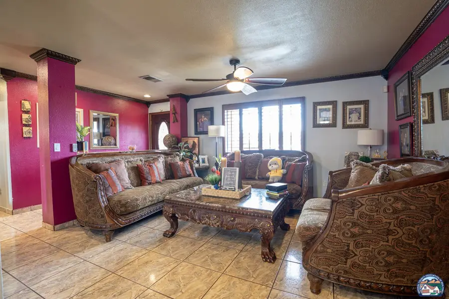 817 Villa Grande St, Calexico, CA 92231 - #3