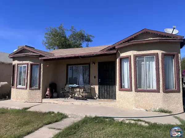 943 H St, Brawley, CA 92227