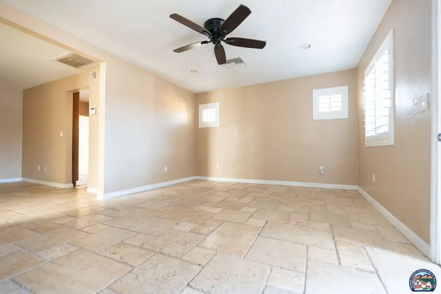 1270  W Brighton Ave, El Centro, CA 92243 - #2