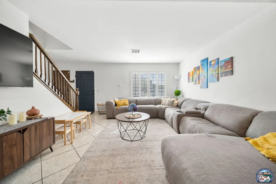 1325   David Navarro Ave, Calexico, CA 92231 - #3