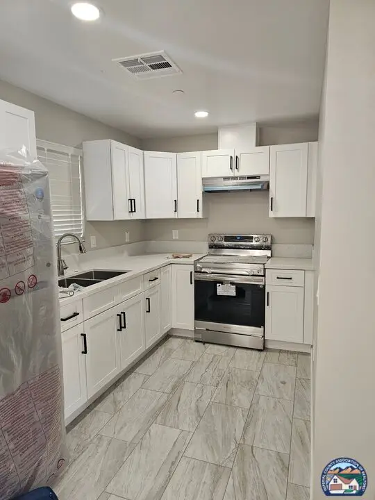 172  W Alamo St, Calipatria, CA 92233 - #3