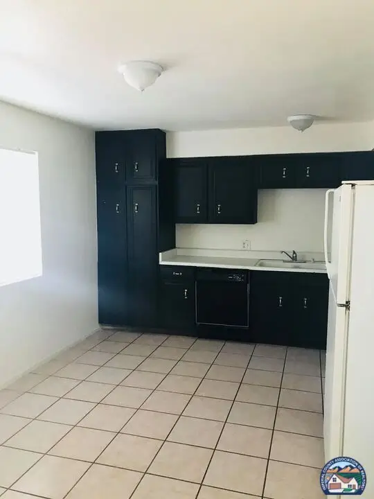 185 W D St, Brawley, CA 92227 - #3