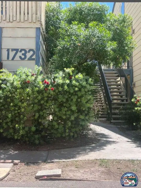 1732 W Olive Ave, El Centro, CA 92243