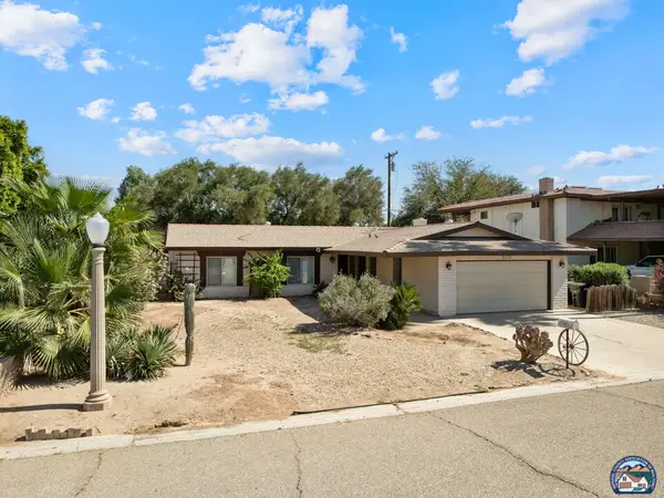 2094   Murray Dr, Holtville, CA 92250