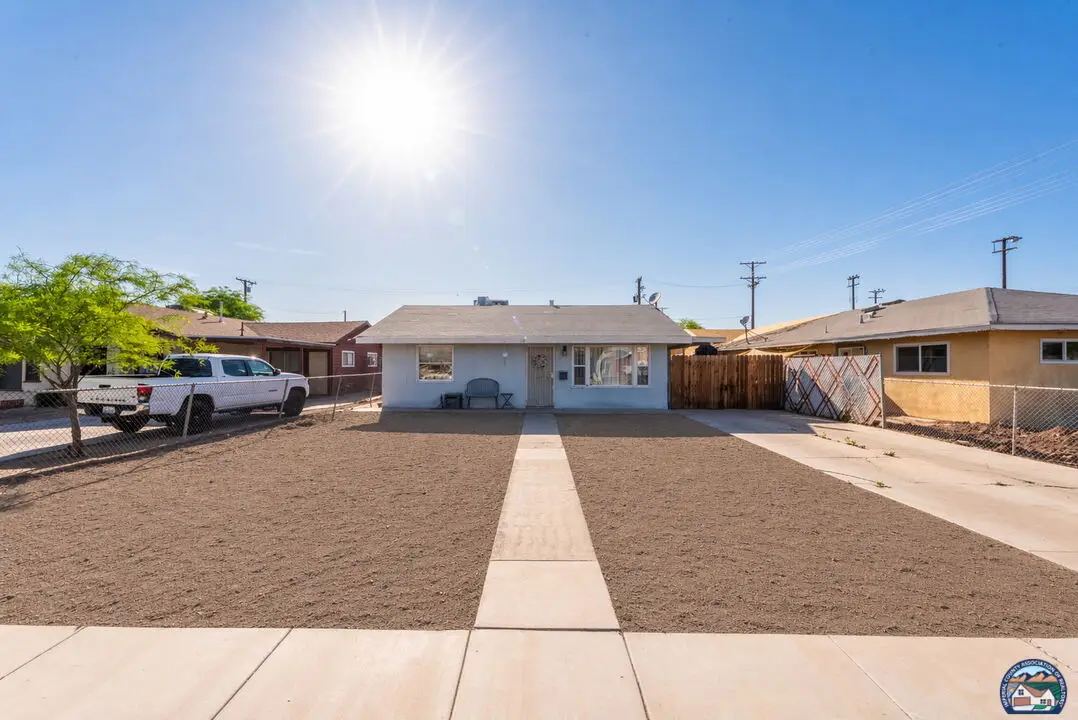 619 N E St, Imperial, CA 92251 - #1