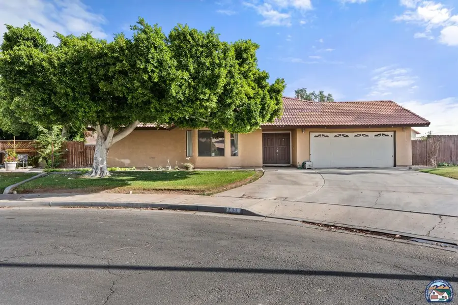 705   Harlan Ct, Calexico, CA 92231 - #2