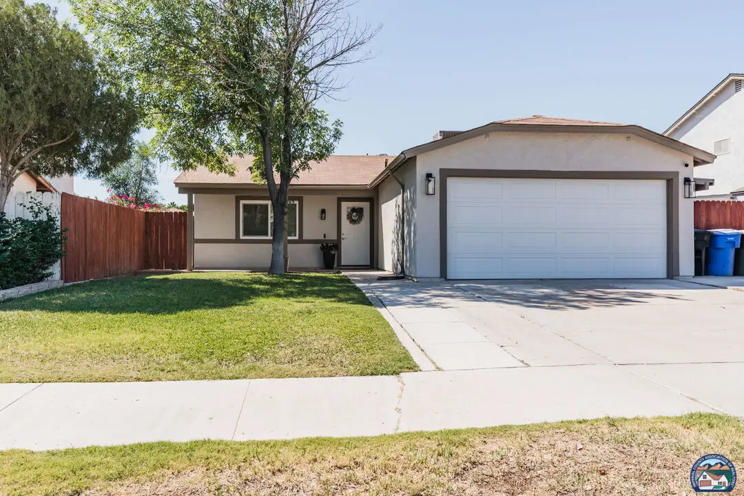 2471  W Elm Ave, El Centro, CA 92243 - #1