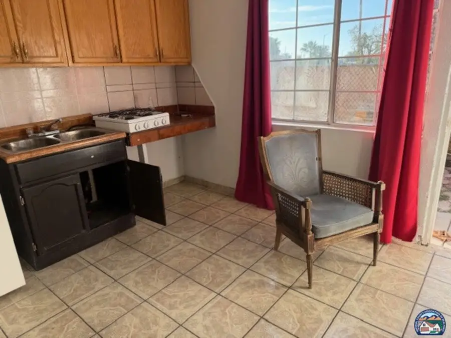 200 Lopez Ct, Calexico, CA 92231 - #3