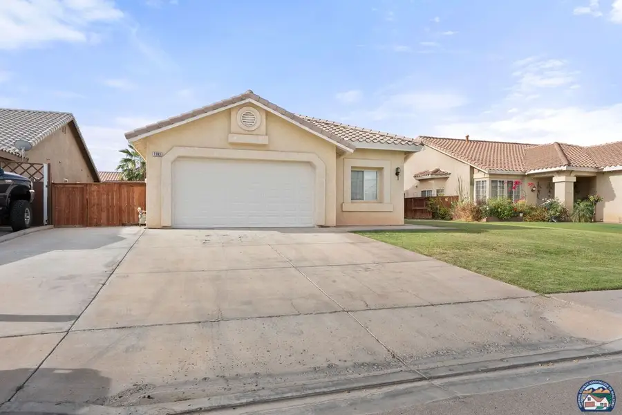 1103 Chaparral Dr, El Centro, CA 92243 - #3