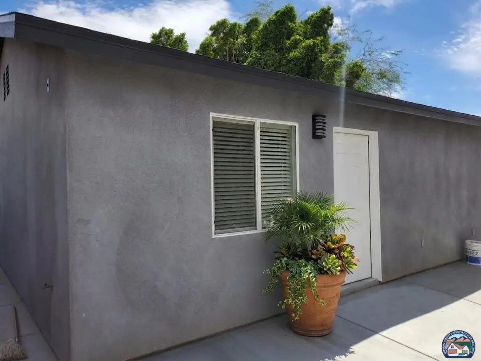 812   D Navarro Ave, Calexico, CA 92231 - #1