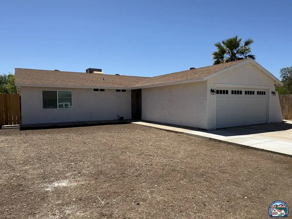 357 Calvary Ave, El Centro, CA 92243 - #1