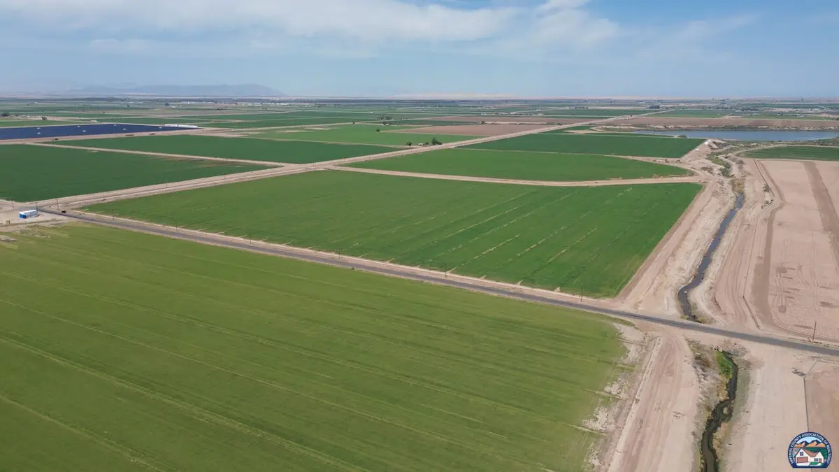 0 NE Diehl Road & Derrick Road Rd, Seeley, CA 92273 - #1
