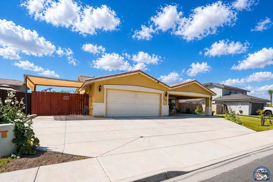 1216 P Montejano St, Calexico, CA 92231 - #2