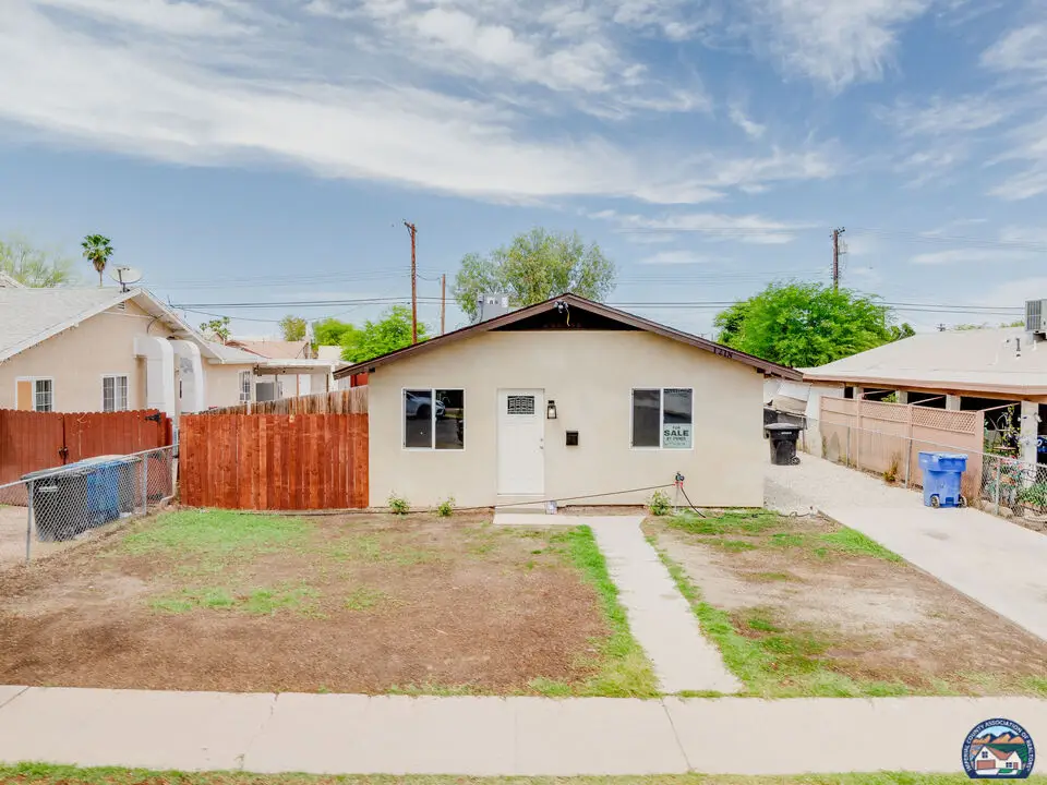 1218  W Brighton Ave, El Centro, CA 92243 - #1