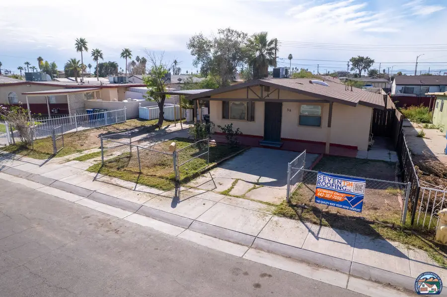 38 Las Flores Dr, Calexico, CA 92231 - #2