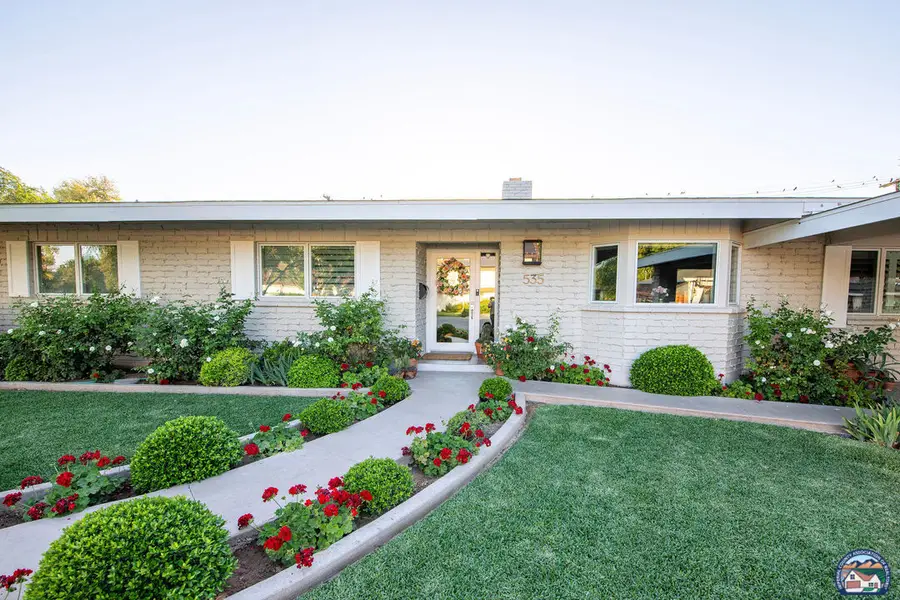 535 Marilyn Ave, Brawley, CA 92227 - #3