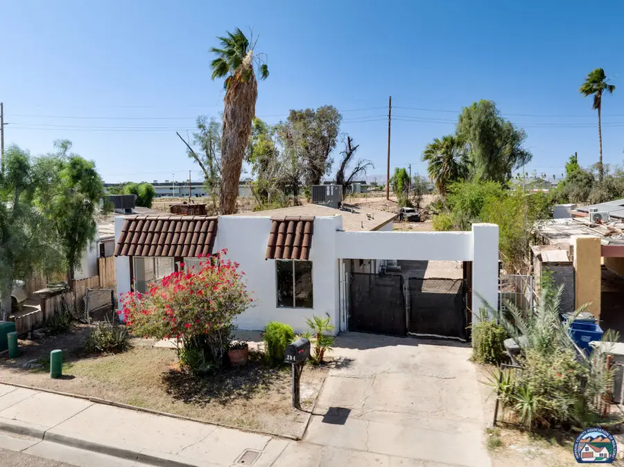 204   Lopez Ct, Calexico, CA 92231 - #3