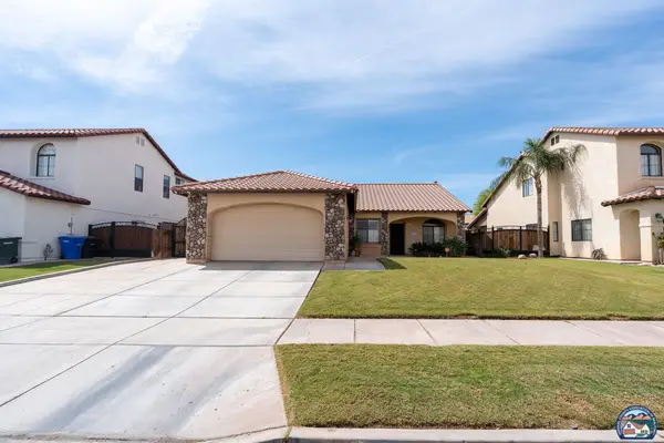1219 Jacaranda Dr, El Centro, CA 92243