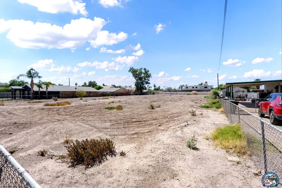 1851 W Barbara Worth Dr, El Centro, CA 92243 - #3