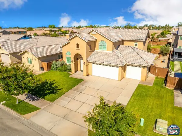 931   Kay Davis Ct, El Centro, CA 92243