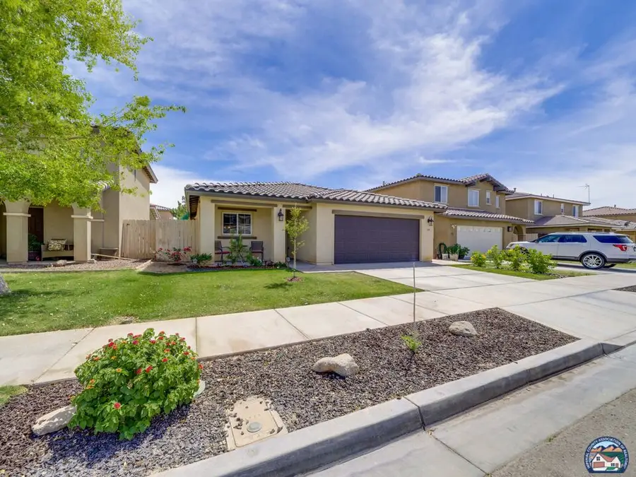 610 Dulles Dr, Imperial, CA 92251 - #2