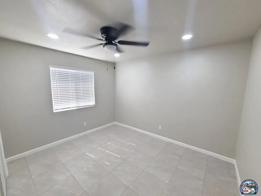510 Encinas Ave, Calexico, CA 92231 - #3