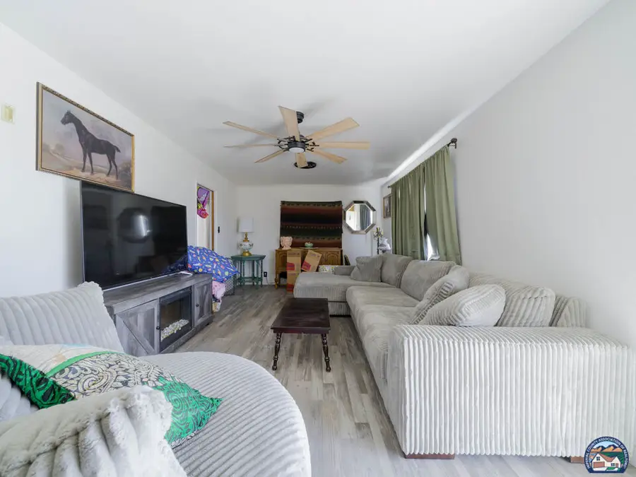 561 561 1/2 Orange Ave, Holtville, CA 92250 - #2