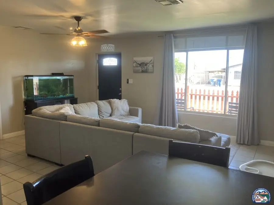 312  E 5th St, Imperial, CA 92251 - #3