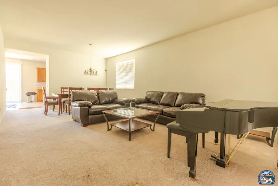 238 Robert J Porter Dr, El Centro, CA 92243 - #3