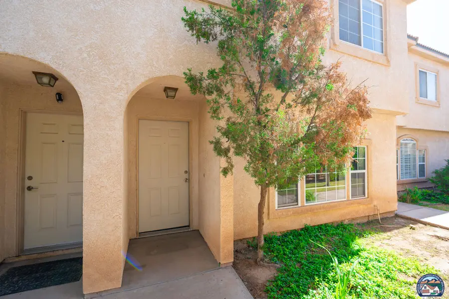 1140 Rosas St, Calexico, CA 92231 - #3