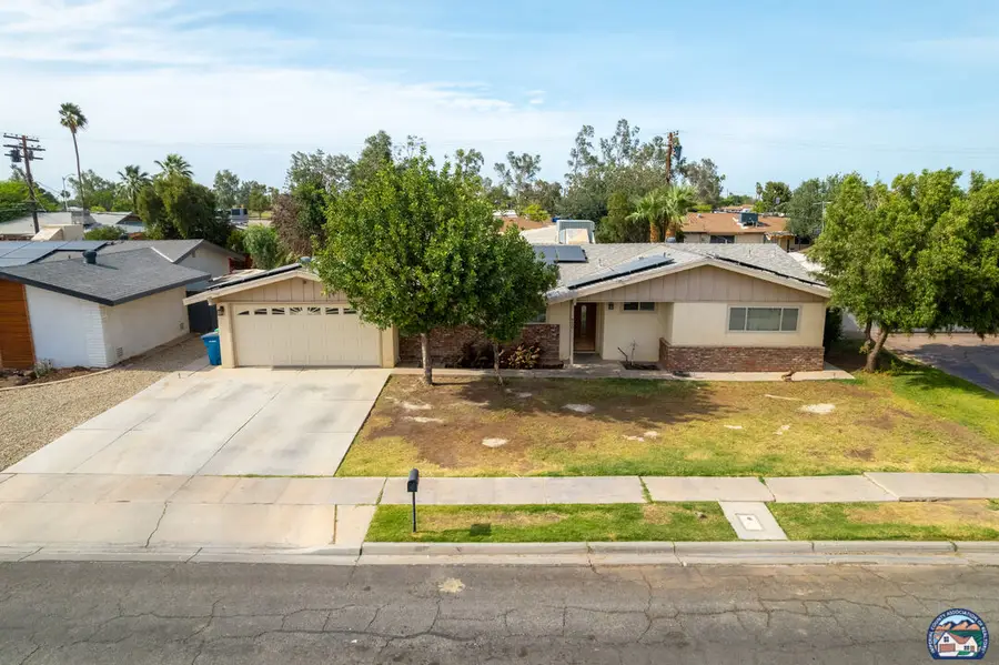 920   Westwind Dr, El Centro, CA 92243 - #3