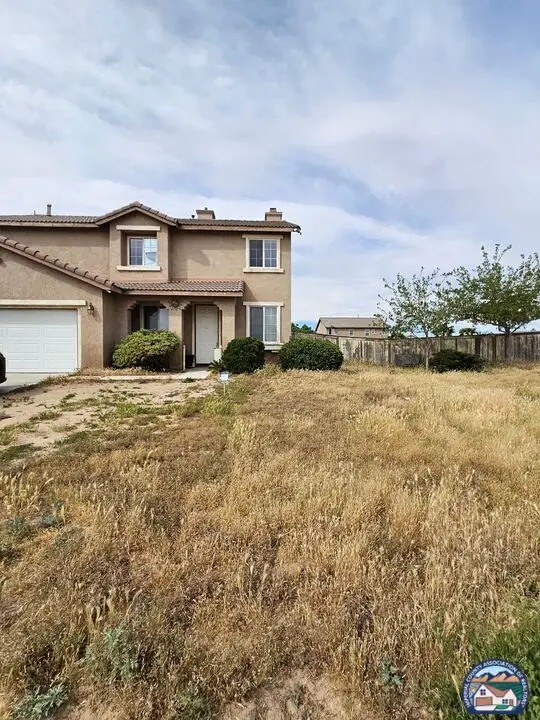 13532  Sage, Hesperia, CA 92344 - #2