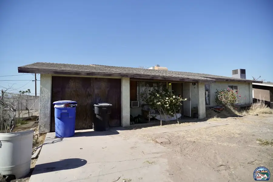 126 E Bonita St, Calipatria, CA 92233 - #2